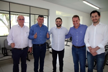 prefeitomilto.jpg!